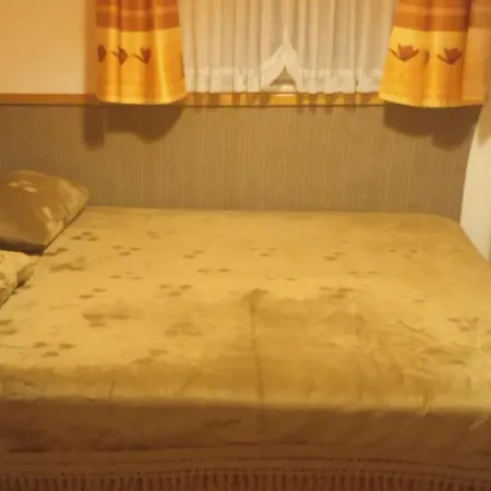 Balatonszemesi Vendeghaz 펜션 Balatonszárszó